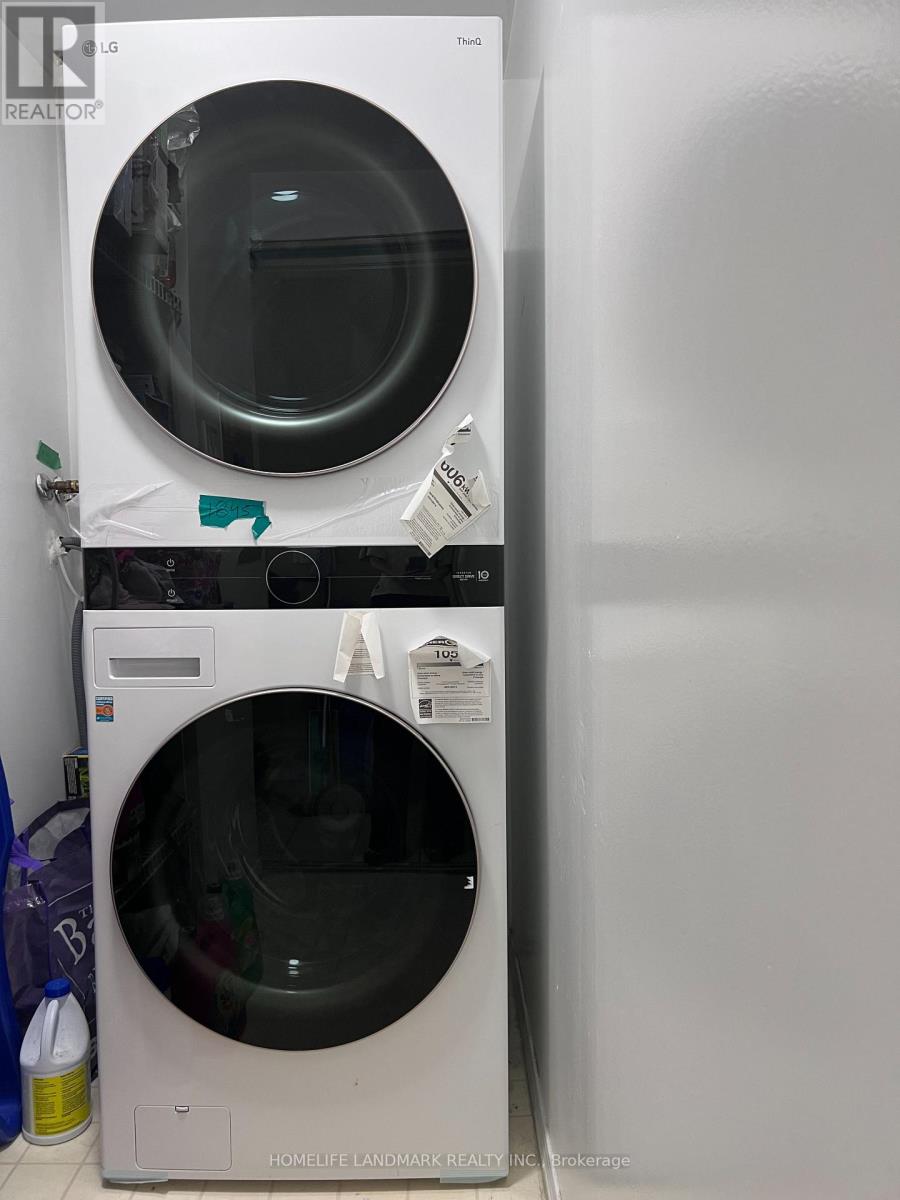 1806 - 55 Elm Drive W, Mississauga, Ontario  L5B 3Z3 - Photo 13 - W12651262