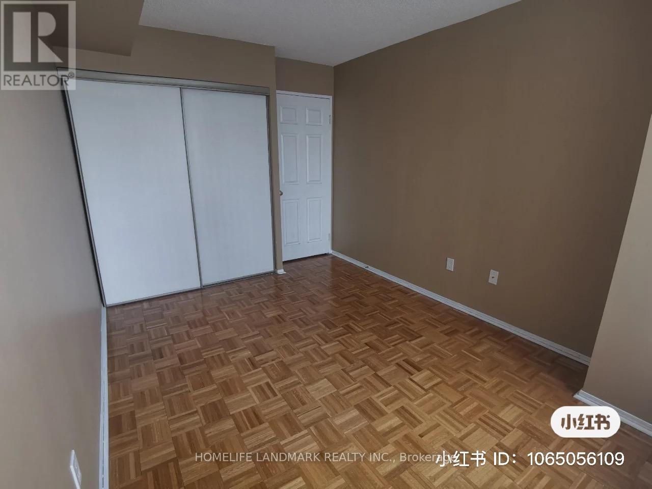 1806 - 55 Elm Drive W, Mississauga, Ontario  L5B 3Z3 - Photo 15 - W12651262