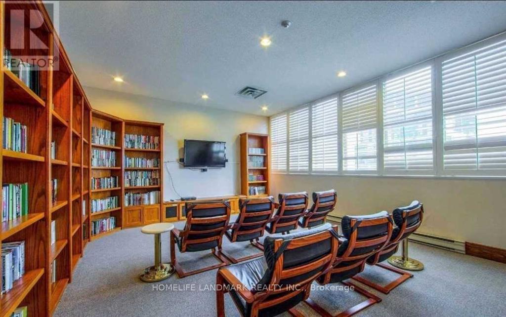 1806 - 55 Elm Drive W, Mississauga, Ontario  L5B 3Z3 - Photo 20 - W12651262