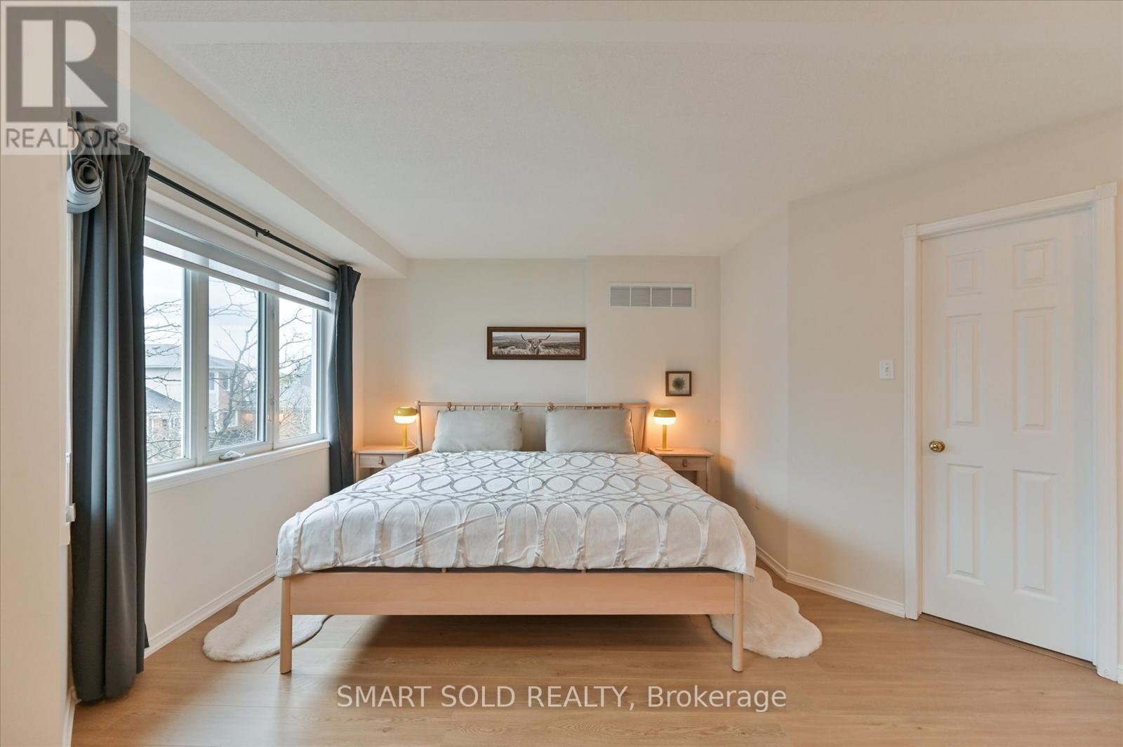 152 - 18 Clark Avenue W, Vaughan, Ontario  L4J 8H1 - Photo 3 - N12651272