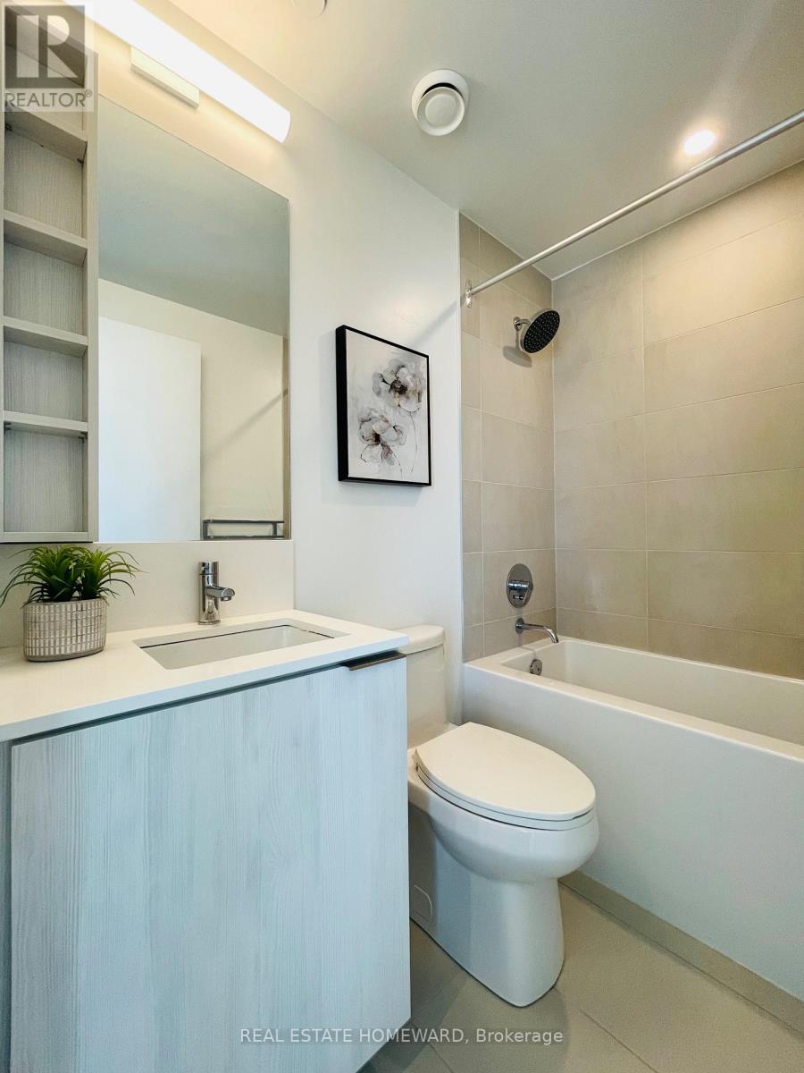 1711 - 1000 Portage Parkway, Vaughan, Ontario L4K 0L1 - Photo 4 - N12651278