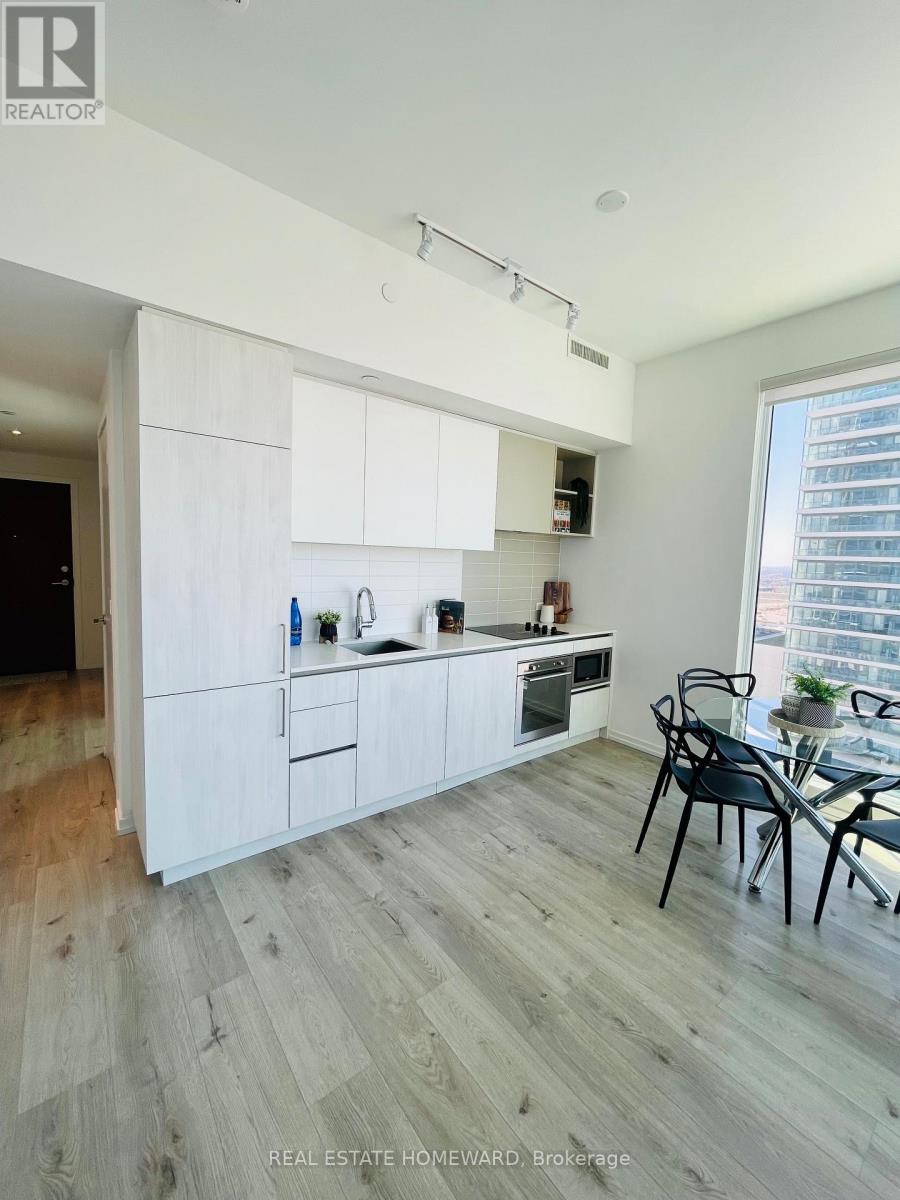 1711 - 1000 Portage Parkway, Vaughan, Ontario L4K 0L1 - Photo 6 - N12651278