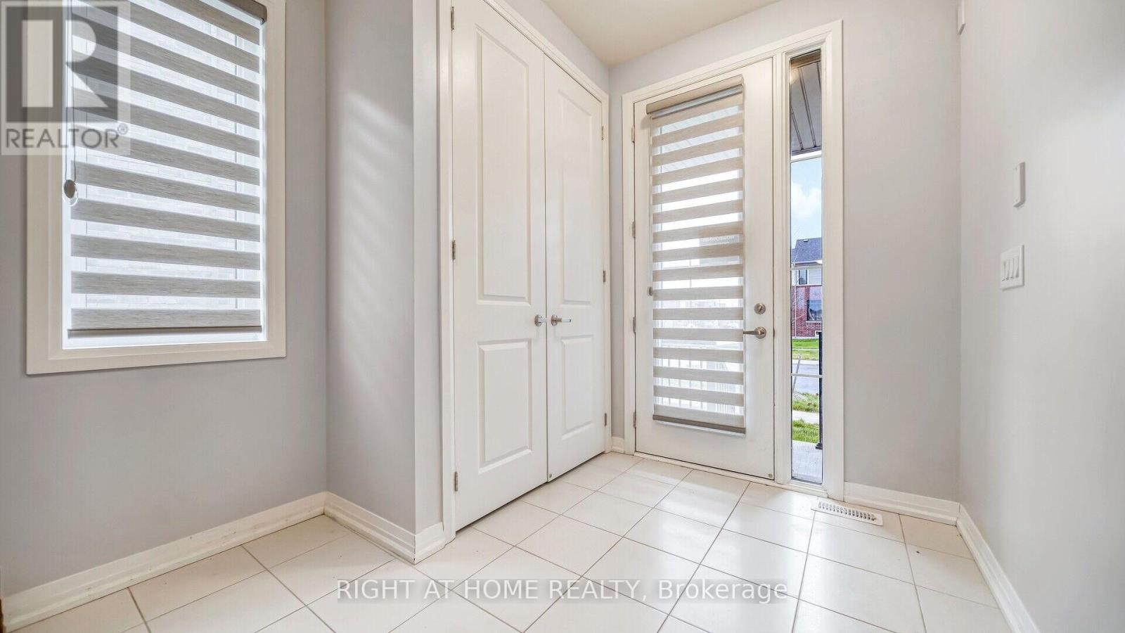 320 Bismark Drive, Cambridge, Ontario  N1S 5C2 - Photo 4 - X12651280