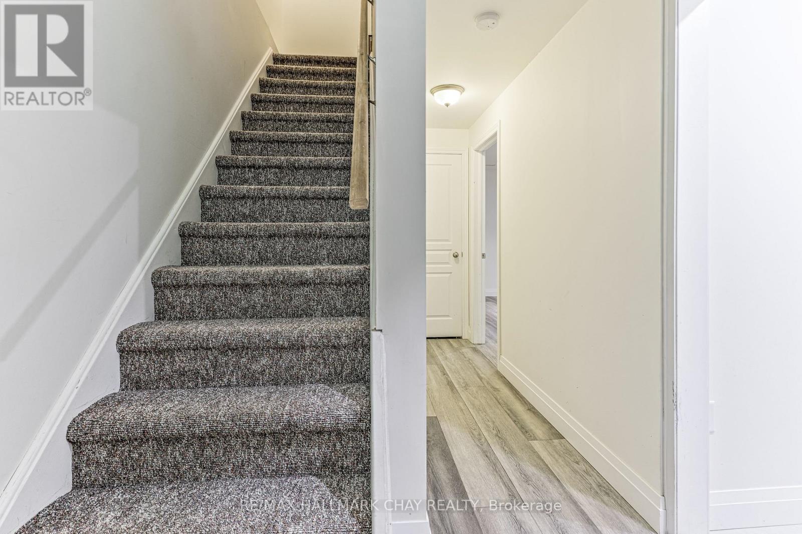 135 Trevino Circle, Barrie, Ontario  L4M 6T8 - Photo 16 - S12651292