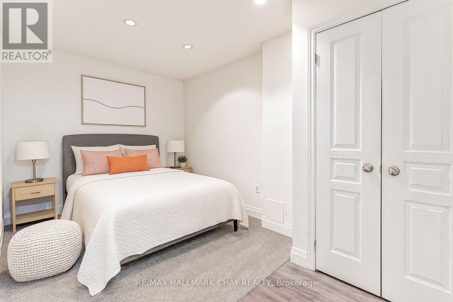 135 Trevino Circle, Barrie, Ontario  L4M 6T8 - Photo 17 - S12651292