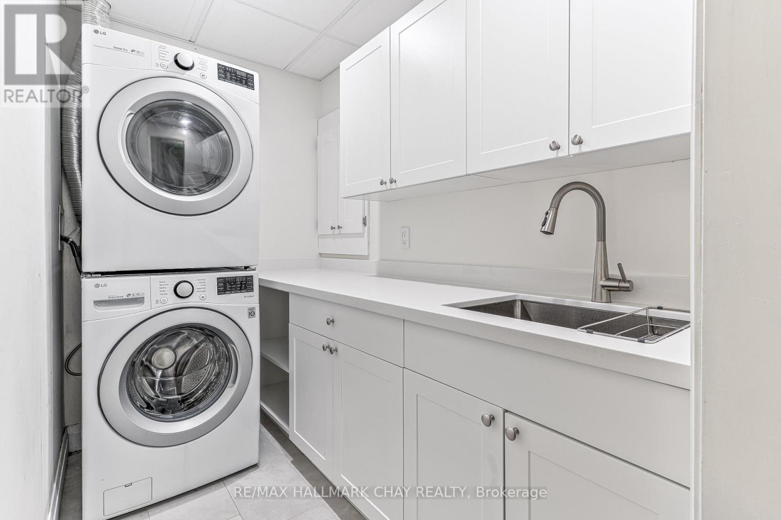 135 Trevino Circle, Barrie, Ontario  L4M 6T8 - Photo 20 - S12651292