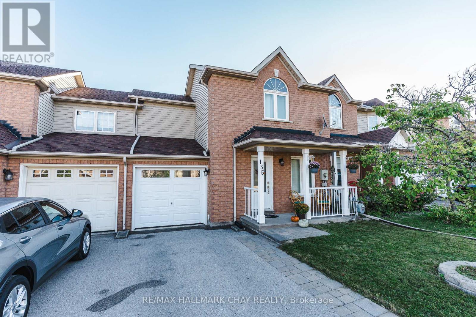 135 Trevino Circle, Barrie, Ontario  L4M 6T8 - Photo 3 - S12651292