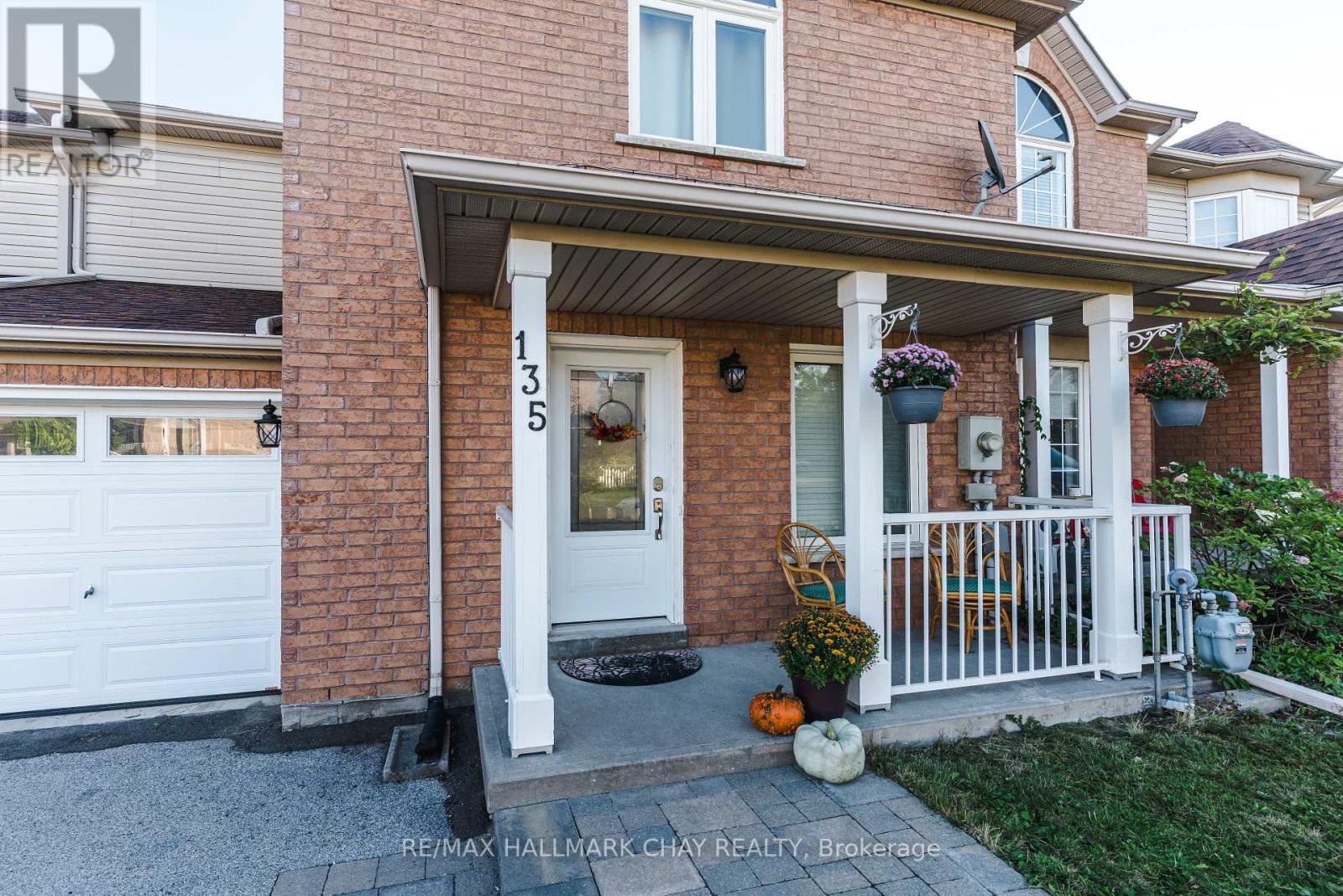 135 Trevino Circle, Barrie, Ontario  L4M 6T8 - Photo 4 - S12651292