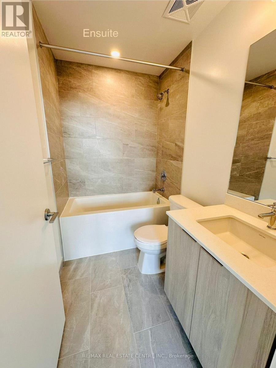 2710 - 395 Square One Drive, Mississauga, Ontario  L5B 0P6 - Photo 21 - W12651286