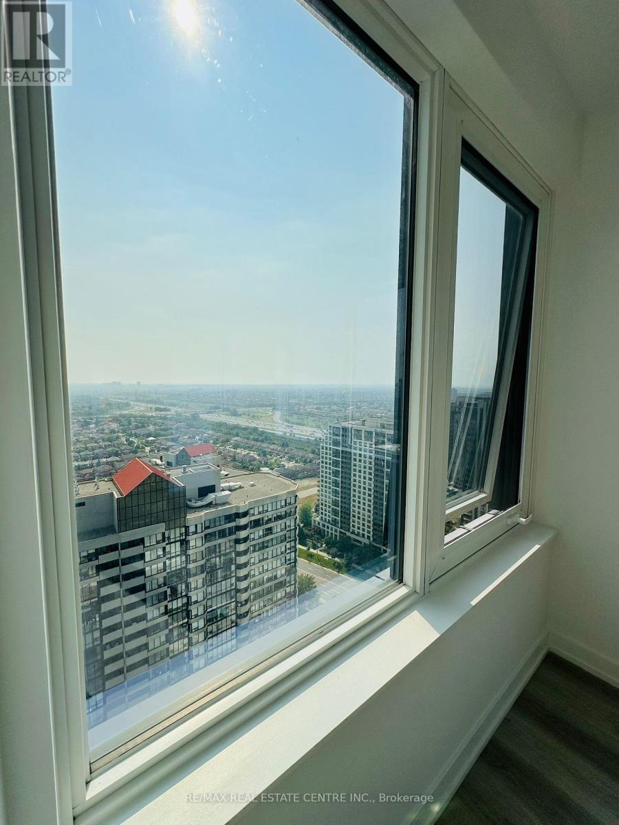 2710 - 395 Square One Drive, Mississauga, Ontario  L5B 0P6 - Photo 5 - W12651286