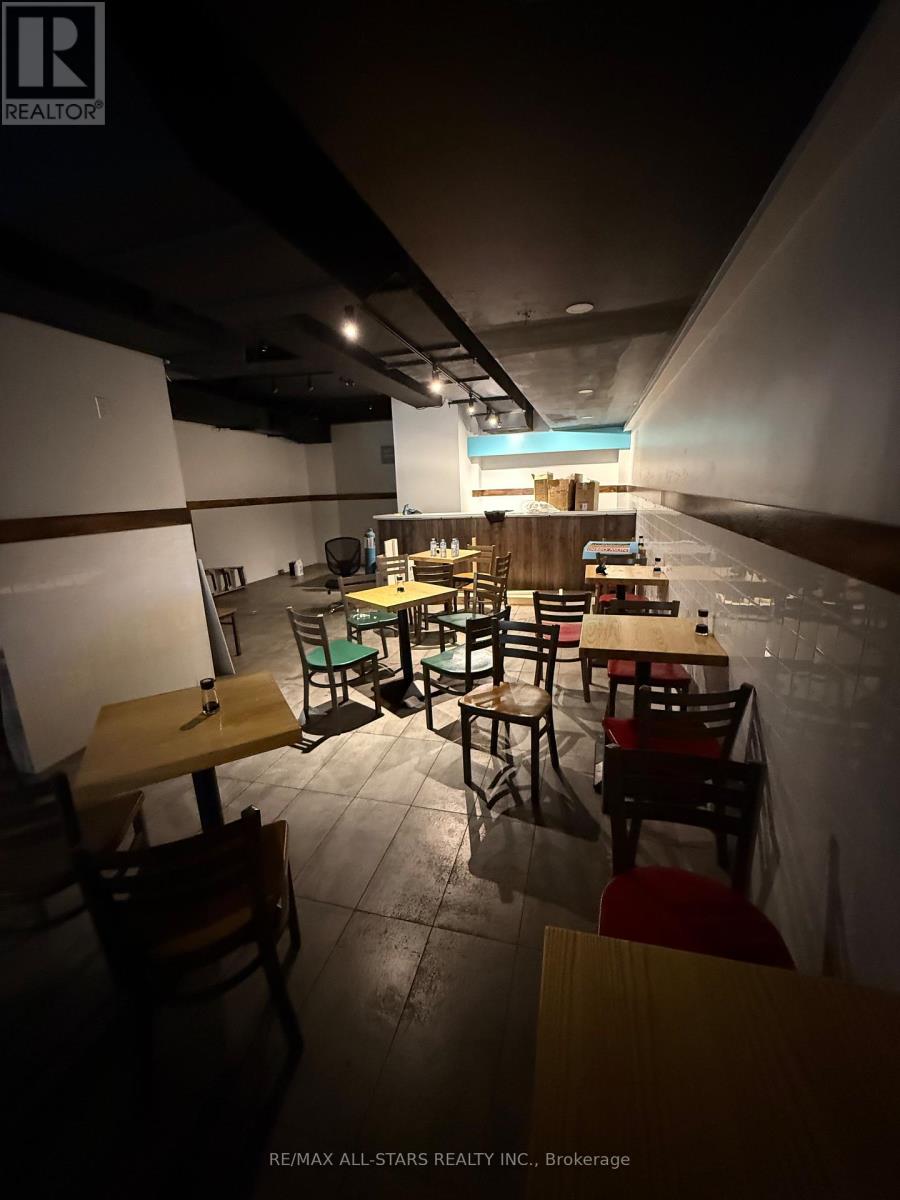 Unit C - 209 Dundas Street W, Toronto, Ontario  M5G 1C8 - Photo 4 - C12640820