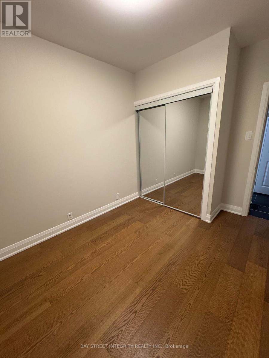 244 King Edward Avenue, Toronto, Ontario  M4C 5K1 - Photo 7 - E12651300