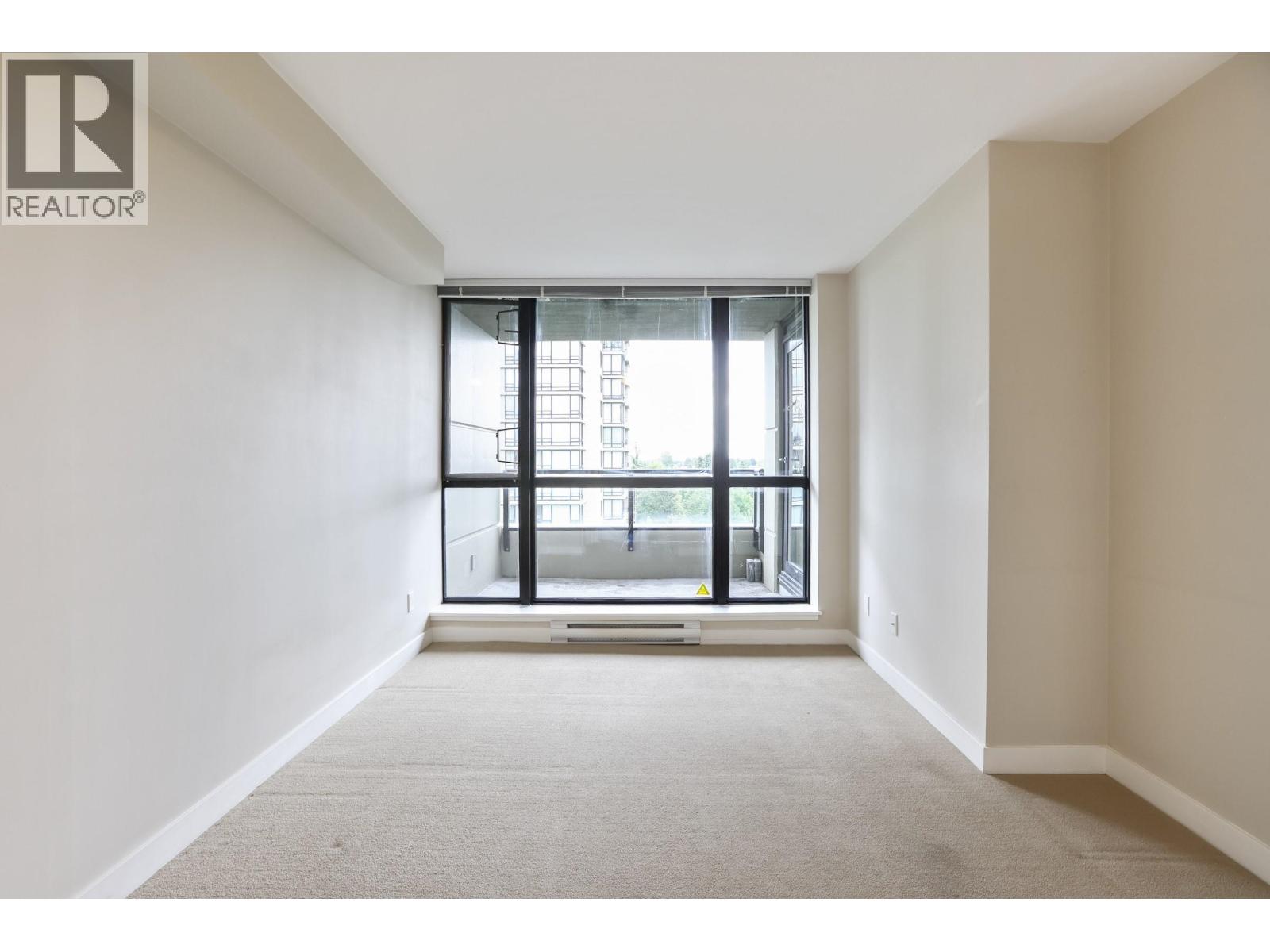 Listing Picture 12 of 23 : 802 9188 HEMLOCK DRIVE, Richmond / 烈治文 - 魯藝地產 Yvonne Lu Group - MLS Medallion Club Member