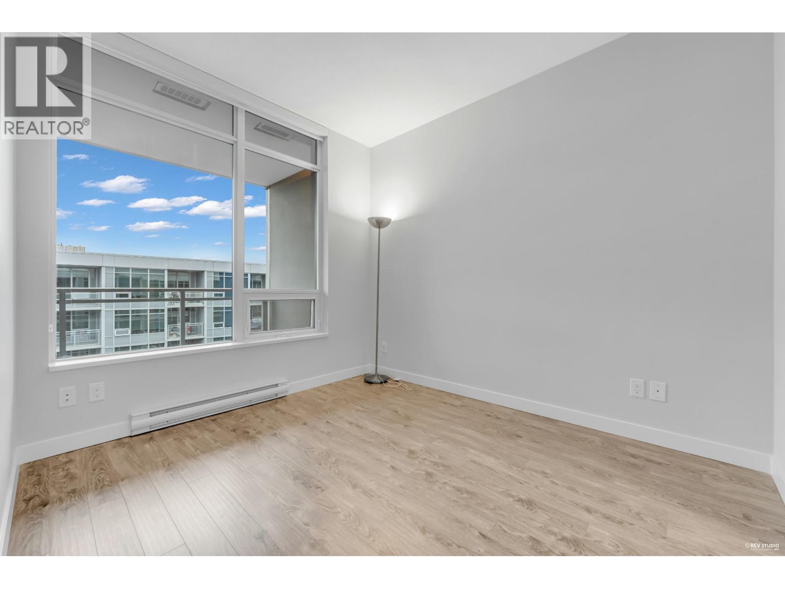 1813 6188 No. 3 Road, Richmond, British Columbia  V6Y 0J3 - Photo 2 - R3071511