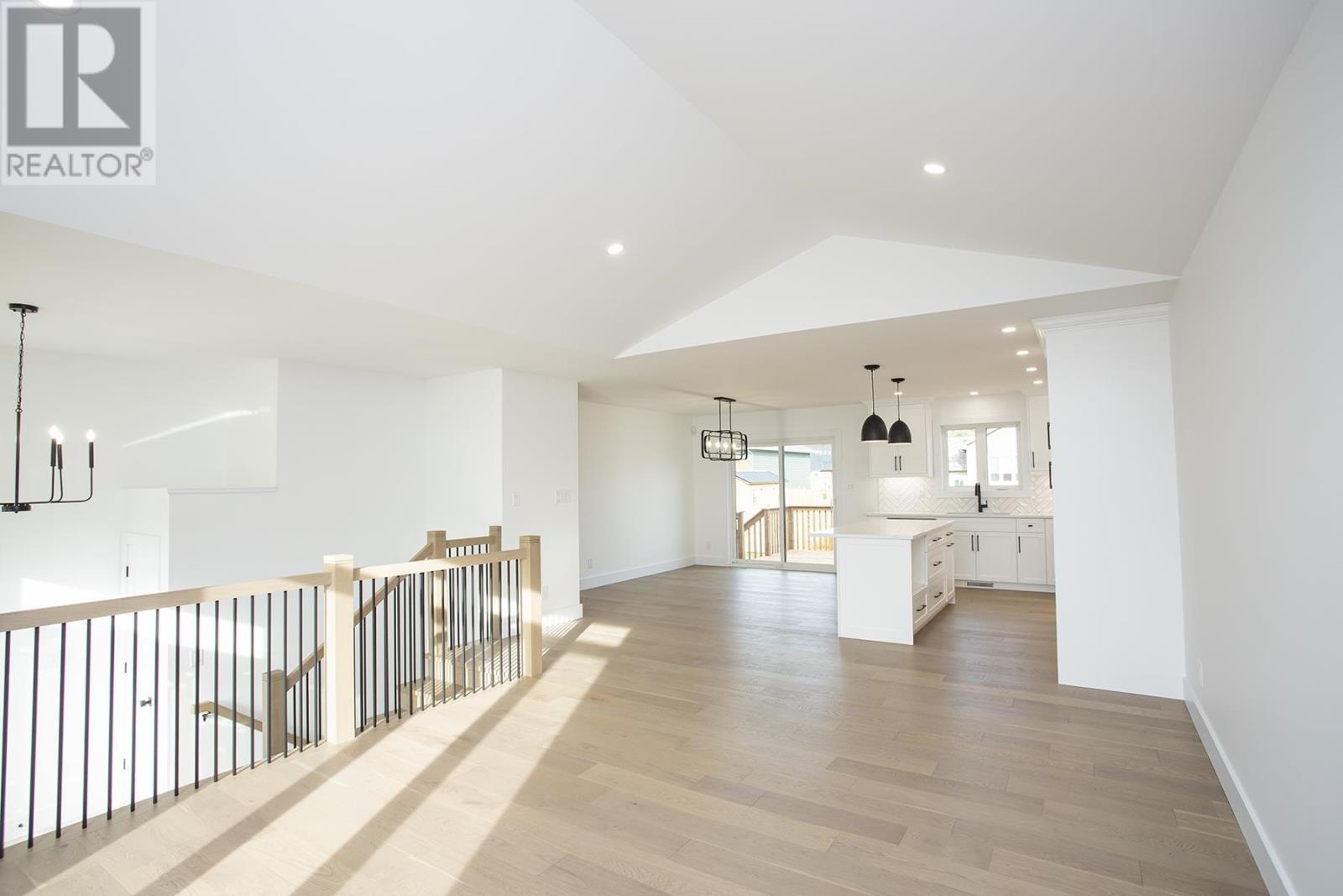 7 Noah Dr, Sault Ste. Marie, Ontario P6C 6E6 - Photo 13 - SM252634