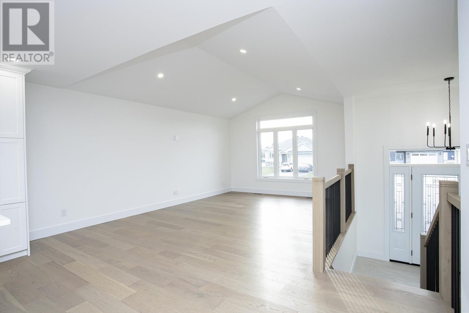 7 Noah Dr, Sault Ste. Marie, Ontario P6C 6E6 - Photo 20 - SM252634