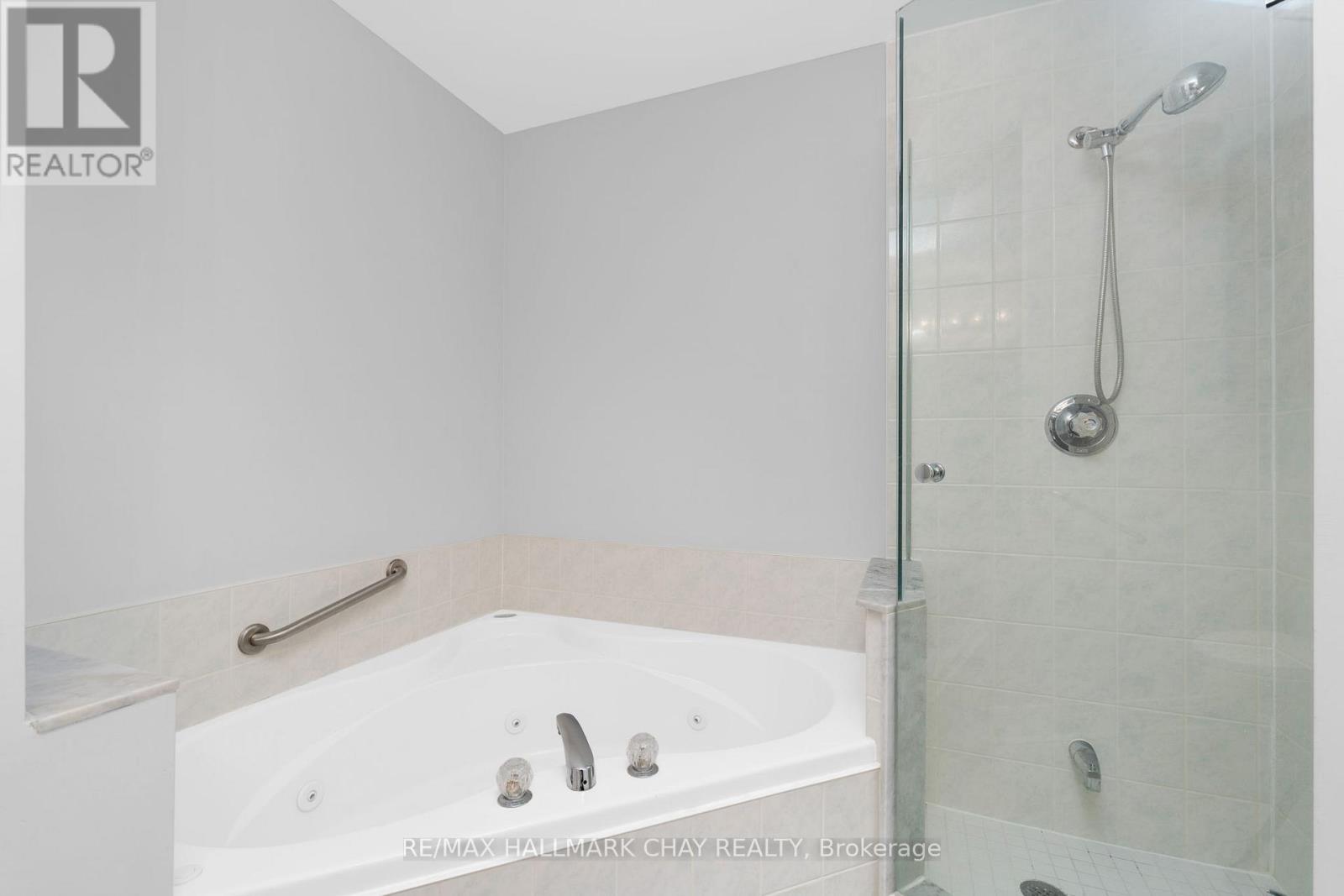 910 - 2 Toronto Street, Barrie, Ontario  L4N 9R2 - Photo 27 - S12648656