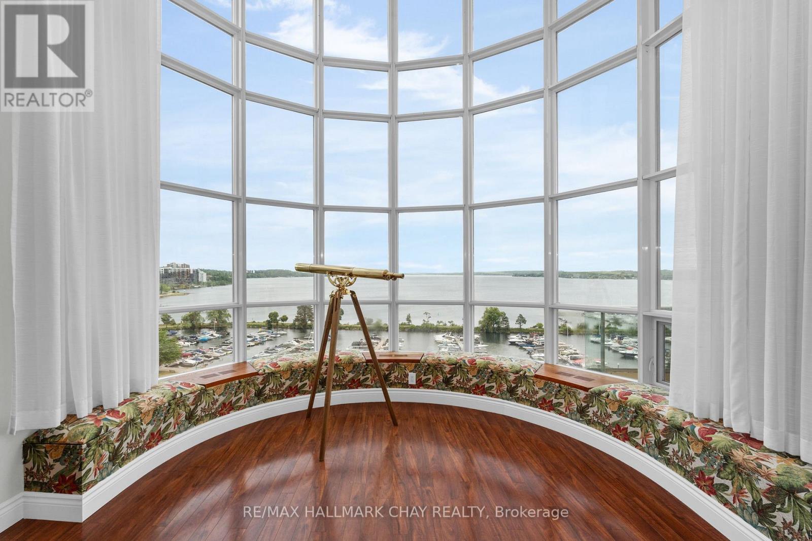 910 - 2 Toronto Street, Barrie, Ontario  L4N 9R2 - Photo 5 - S12648656