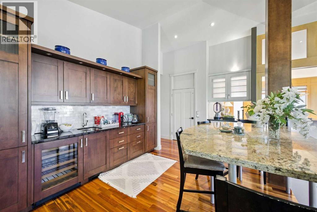 16 Spring Valley Lane Sw, Calgary, Alberta  T3H 4V2 - Photo 24 - A2256130