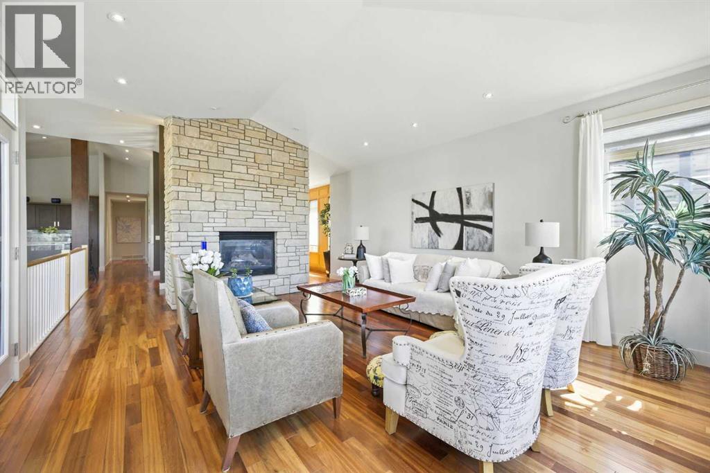 16 Spring Valley Lane Sw, Calgary, Alberta  T3H 4V2 - Photo 31 - A2256130