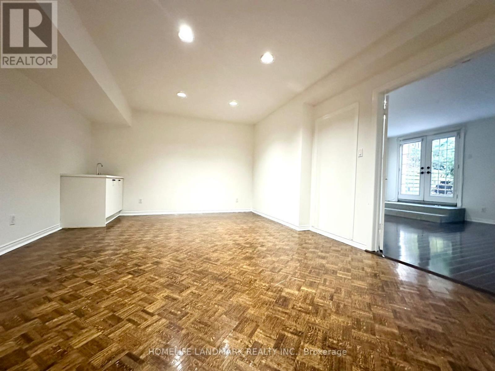 7 Killarney Road, Toronto, Ontario  M5P 1L7 - Photo 35 - C12651326