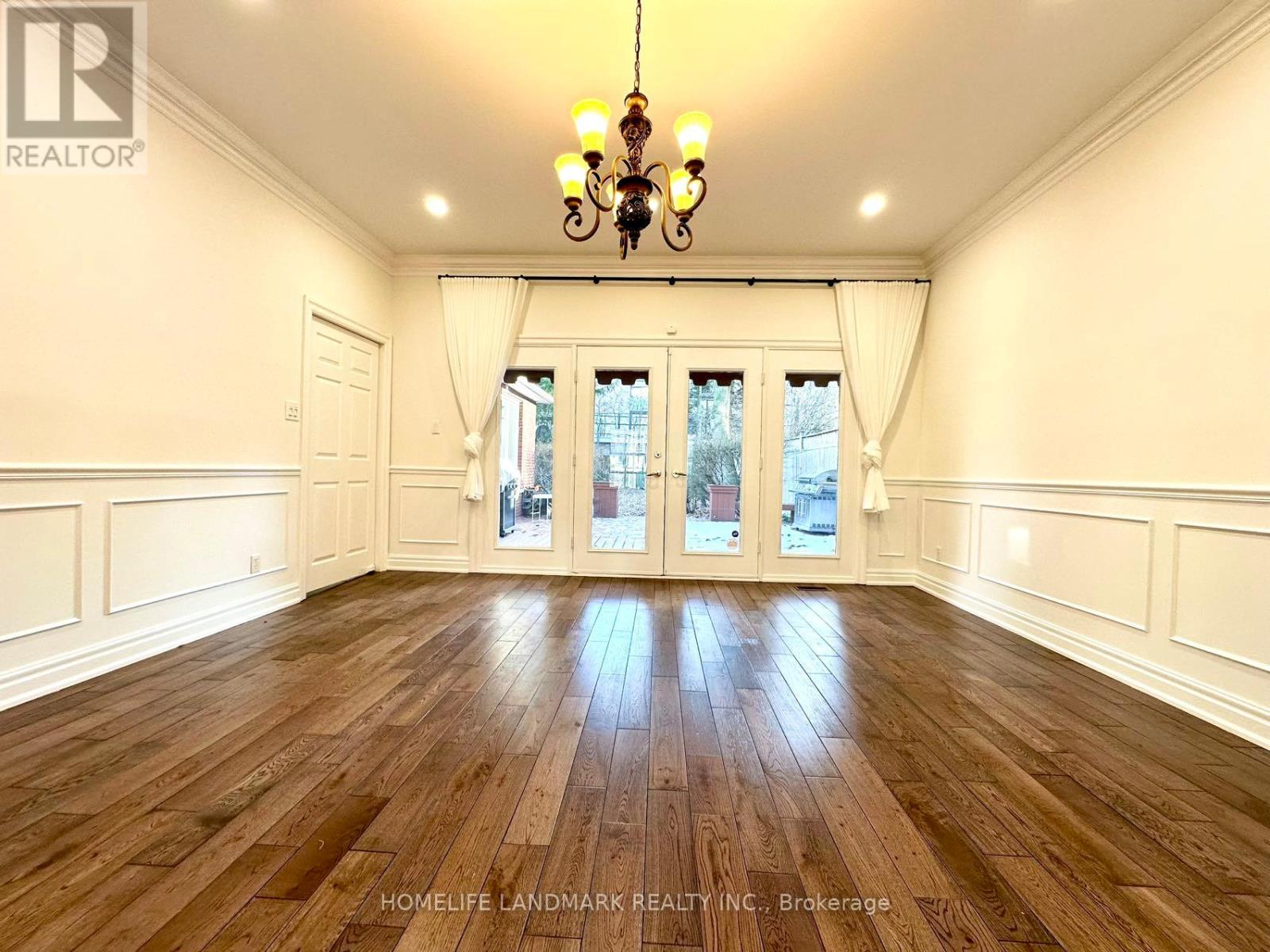 7 Killarney Road, Toronto, Ontario  M5P 1L7 - Photo 9 - C12651326