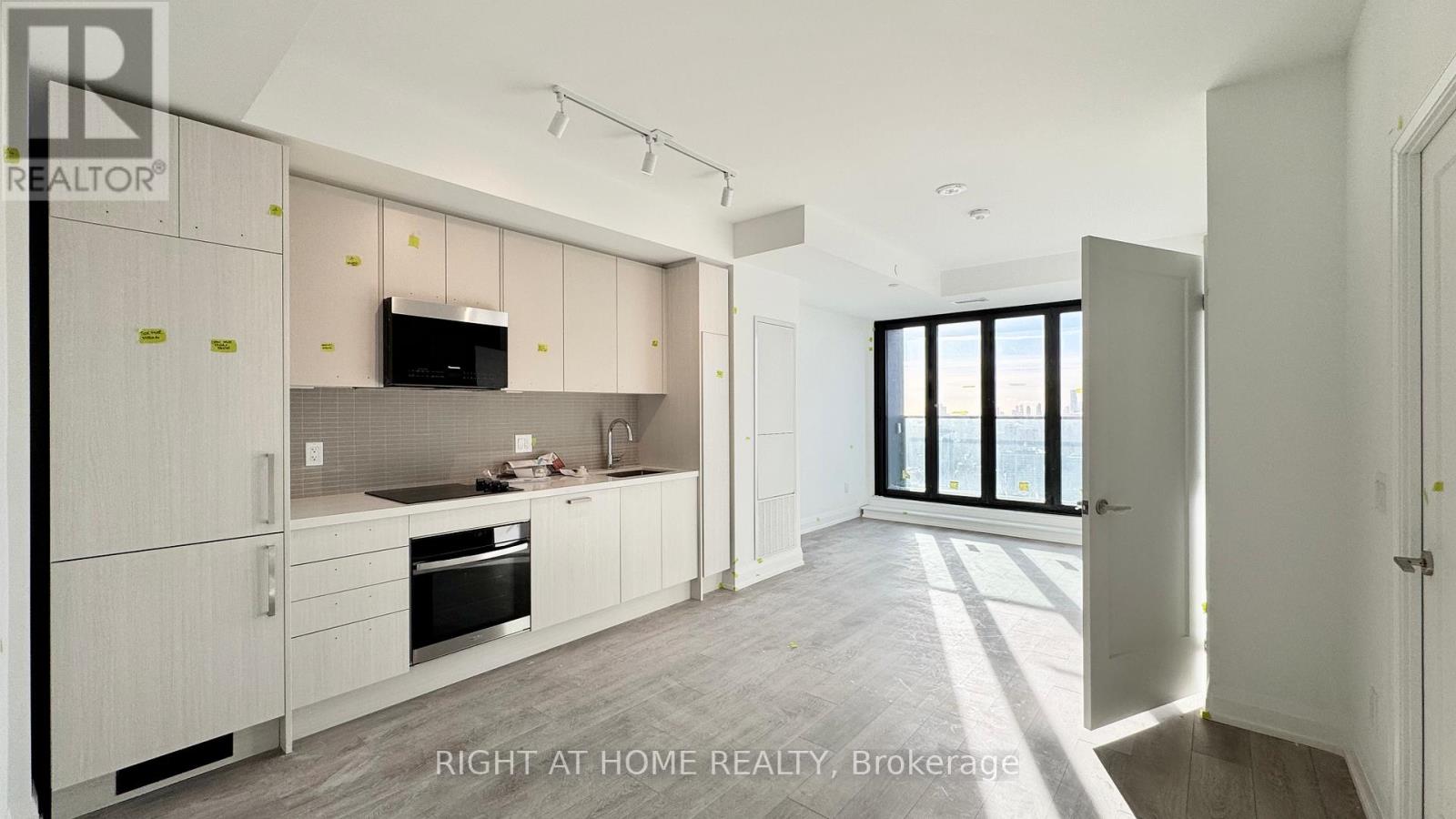 3506 - 20 Soudan Avenue, Toronto, Ontario  M4S 1V5 - Photo 11 - C12651328