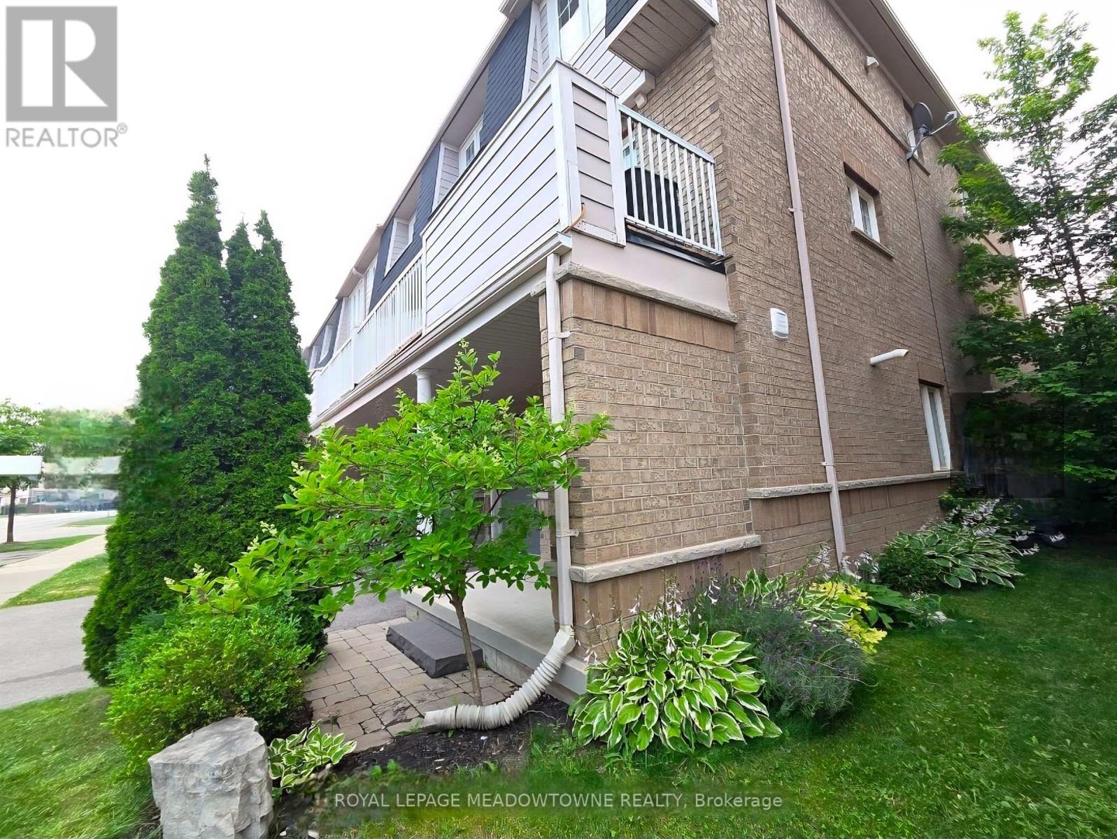 62 - 620 Ferguson Drive, Milton, Ontario  L9T 0M8 - Photo 4 - W12651310