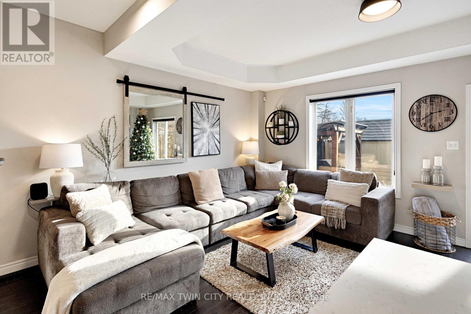 30 - 6 Atessa Drive, Hamilton, Ontario  L9B 0C6 - Photo 13 - X12651324