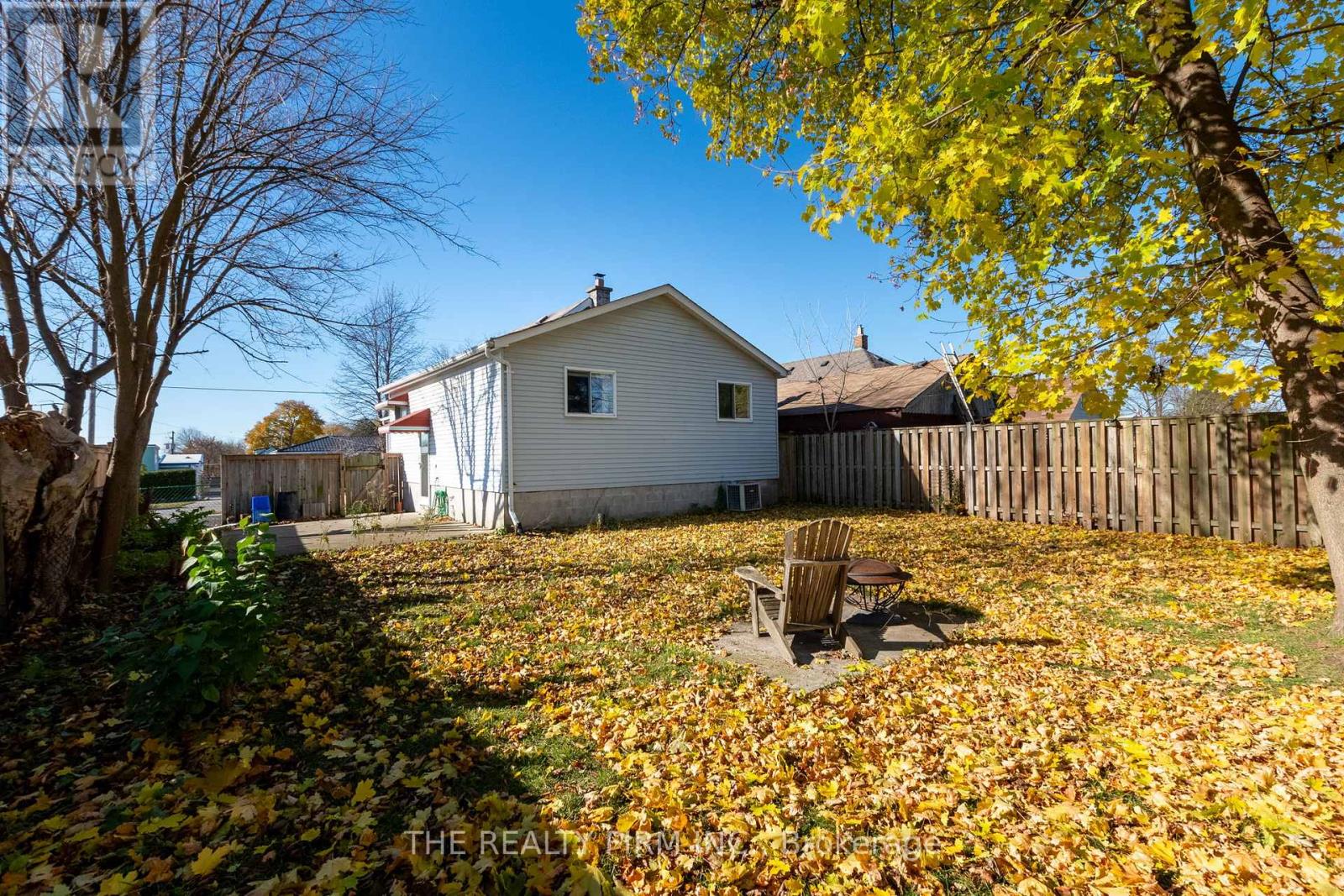 6 Appel Street, London East, Ontario  N5Y 1P9 - Photo 5 - X12651336