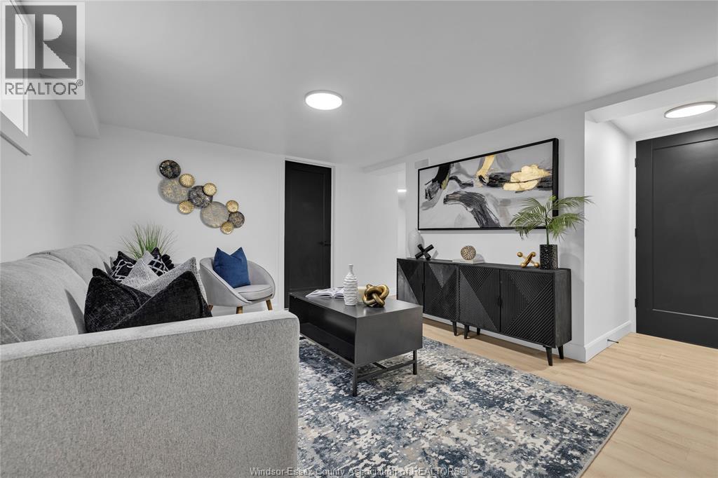 2250 Moy, Windsor, Ontario N8W 2M6 - Photo 22 - 25031972