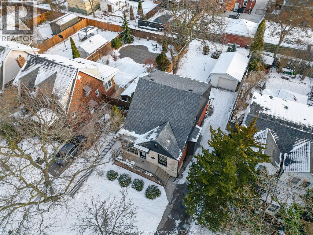 2250 Moy, Windsor, Ontario N8W 2M6 - Photo 31 - 25031972