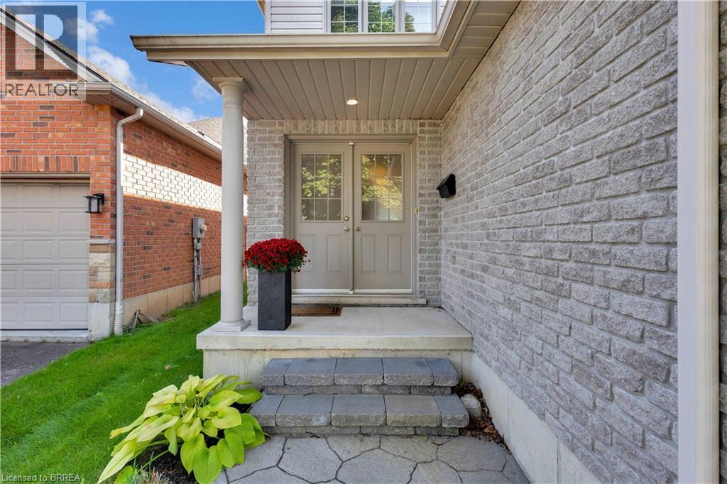 4 Fuller Court, Brantford, Ontario  N3S 0A6 - Photo 3 - 40774703