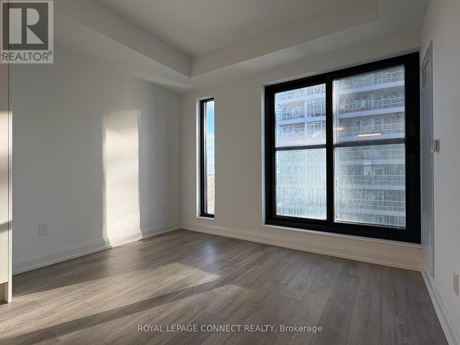 2010 - 20 Soudan Avenue, Toronto, Ontario  M4S 0E2 - Photo 11 - C12651338