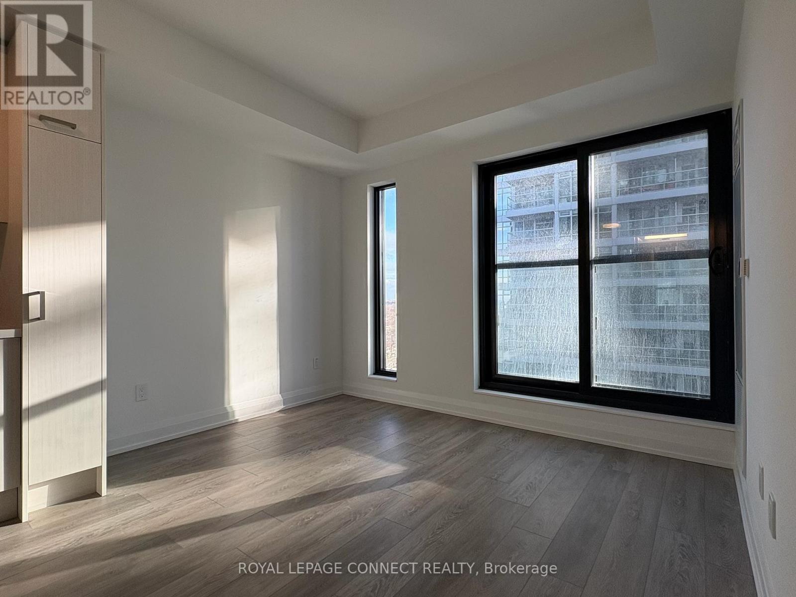 2010 - 20 Soudan Avenue, Toronto, Ontario  M4S 0E2 - Photo 13 - C12651338