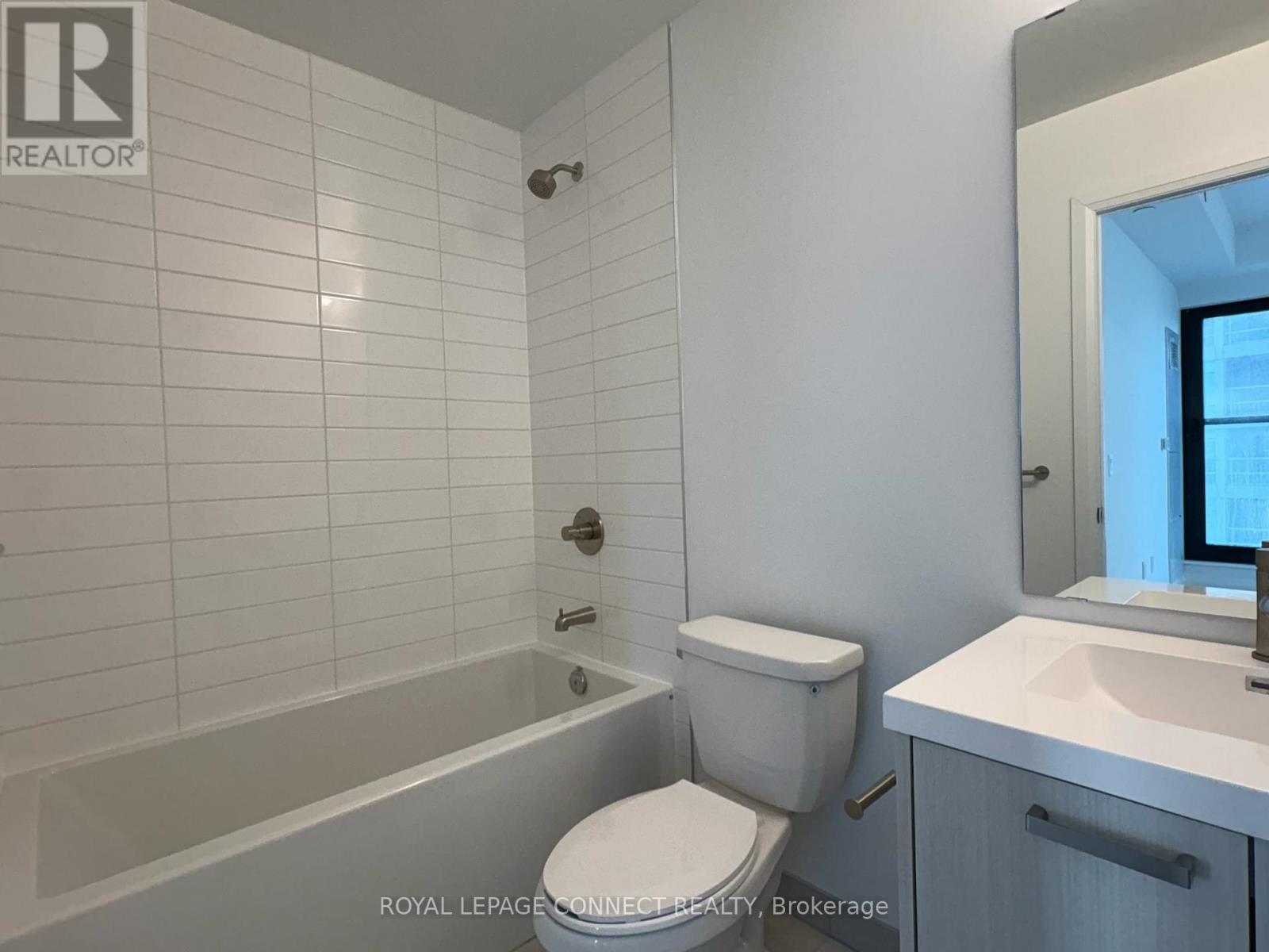 2010 - 20 Soudan Avenue, Toronto, Ontario  M4S 0E2 - Photo 15 - C12651338