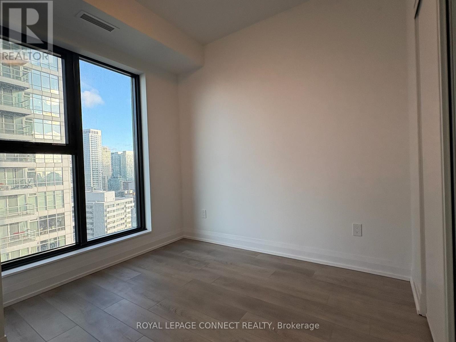 2010 - 20 Soudan Avenue, Toronto, Ontario  M4S 0E2 - Photo 16 - C12651338