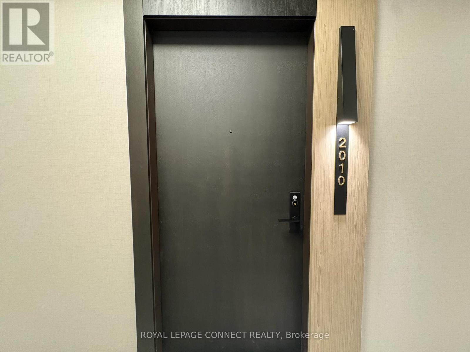 2010 - 20 Soudan Avenue, Toronto, Ontario  M4S 0E2 - Photo 4 - C12651338