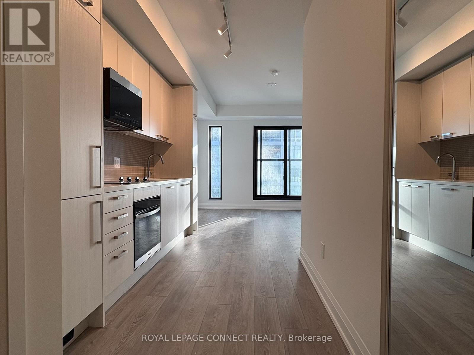 2010 - 20 Soudan Avenue, Toronto, Ontario  M4S 0E2 - Photo 8 - C12651338