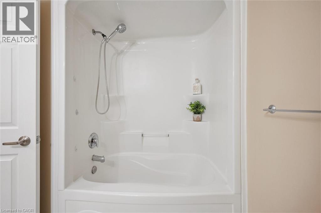 298 Sophia Crescent, Kitchener, Ontario  N2R 1X9 - Photo 23 - 40794742