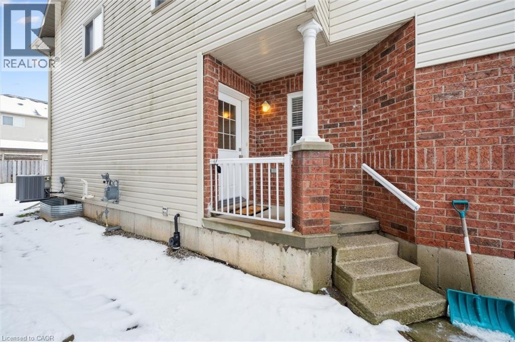 298 Sophia Crescent, Kitchener, Ontario  N2R 1X9 - Photo 29 - 40794742