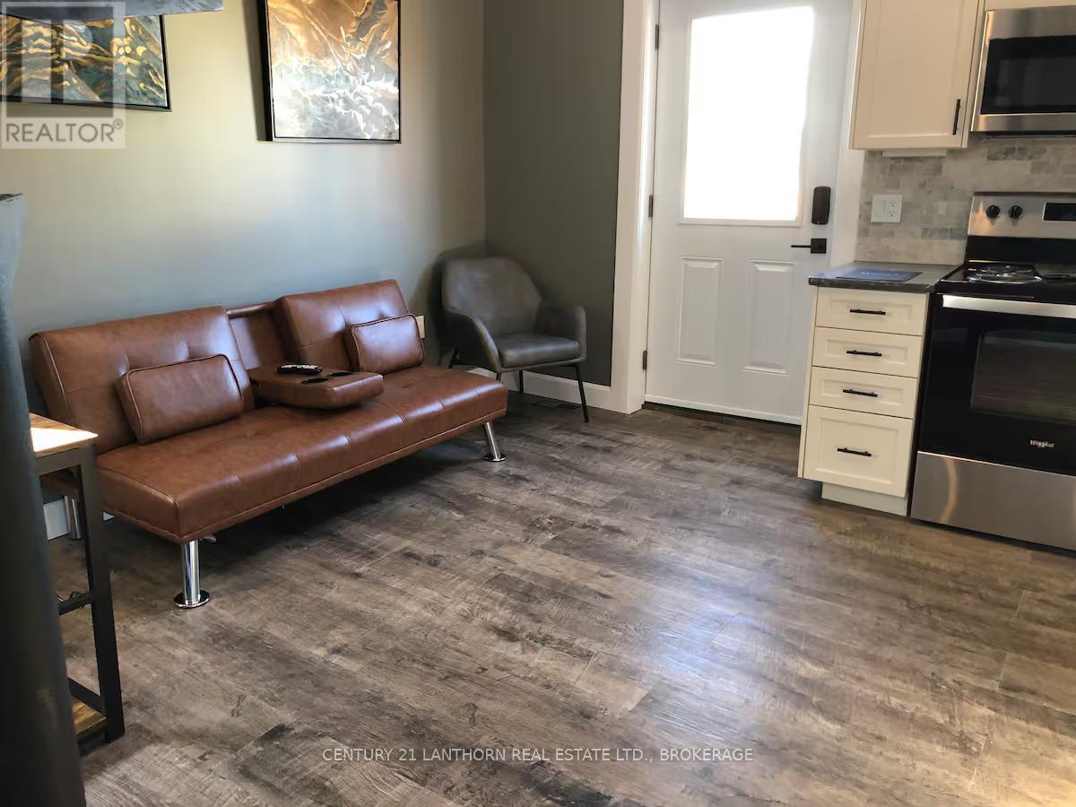 45 Chestnut Street, Kingston, Ontario  K7K 3X4 - Photo 8 - X12651356