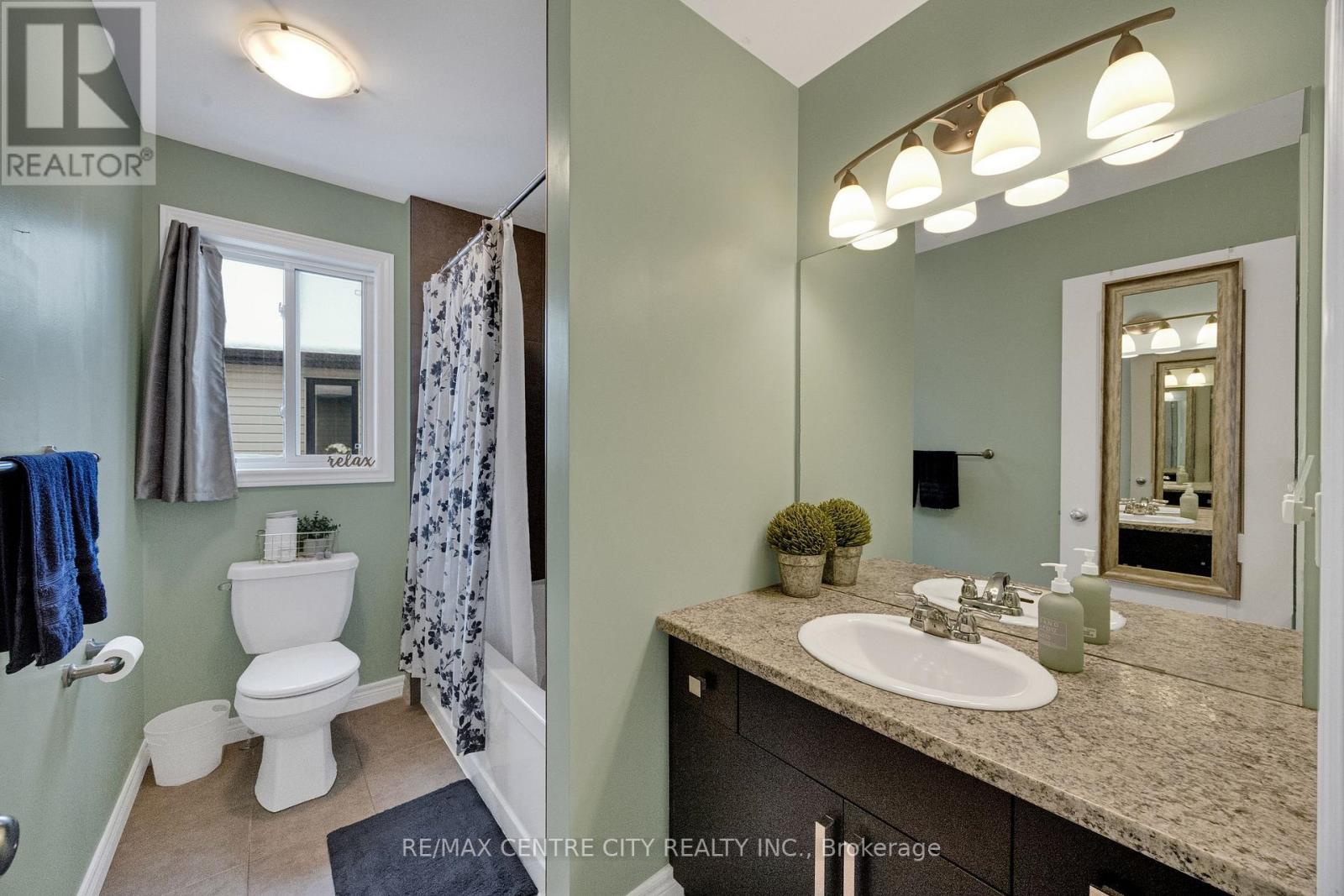 6929 Vallas Circle, London South, Ontario  N6P 0V4 - Photo 31 - X12651344