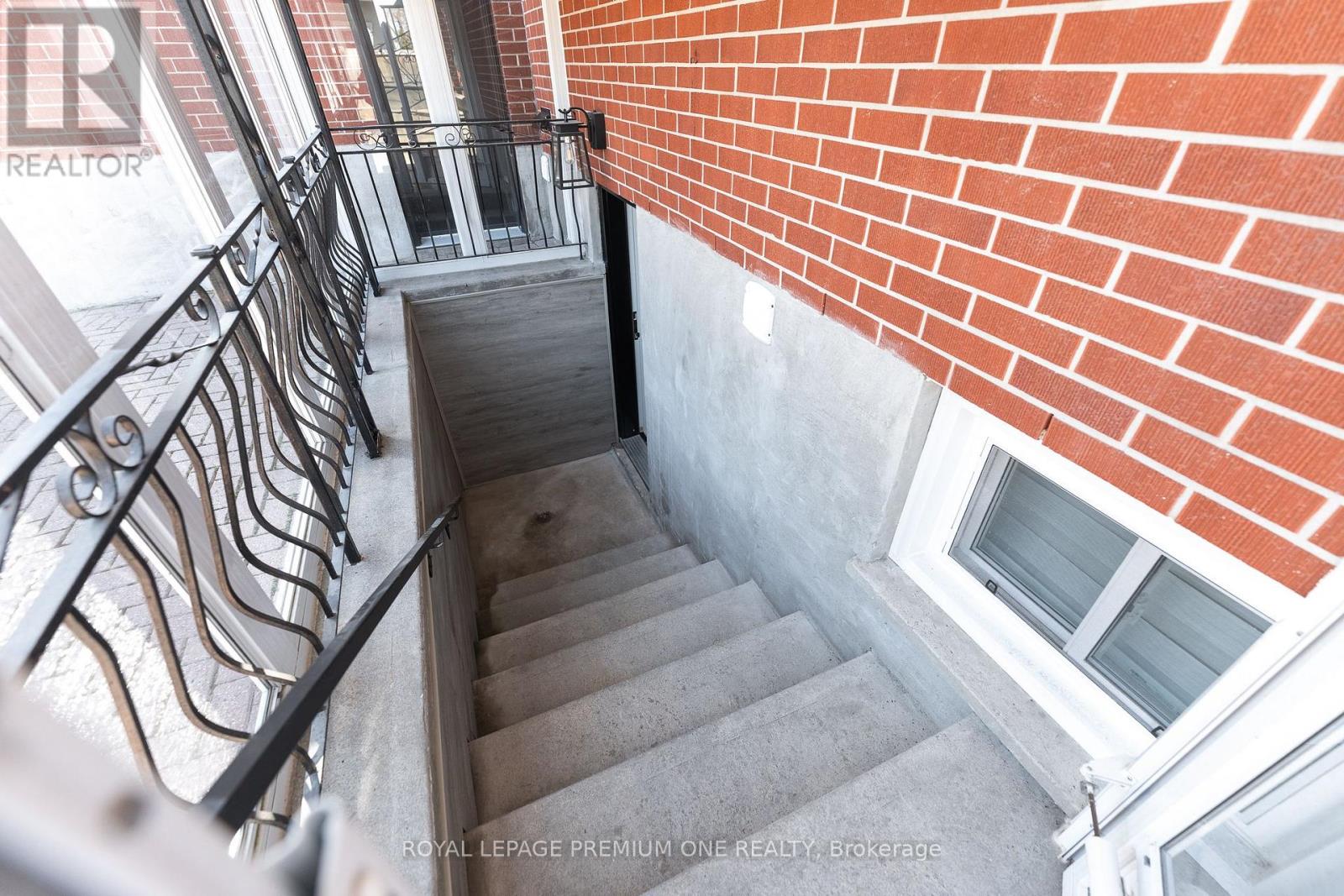 286 Waterloo Avenue S, Toronto, Ontario  M3H 3Z8 - Photo 41 - C12521074