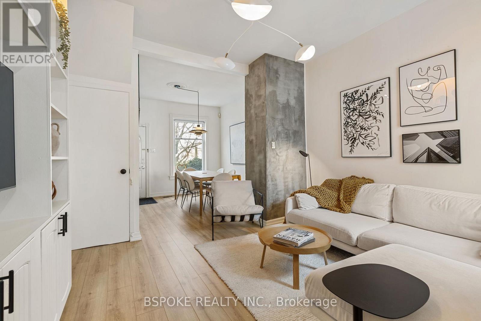 21 Blackburn Street, Toronto, Ontario  M4M 2B3 - Photo 3 - E12627548