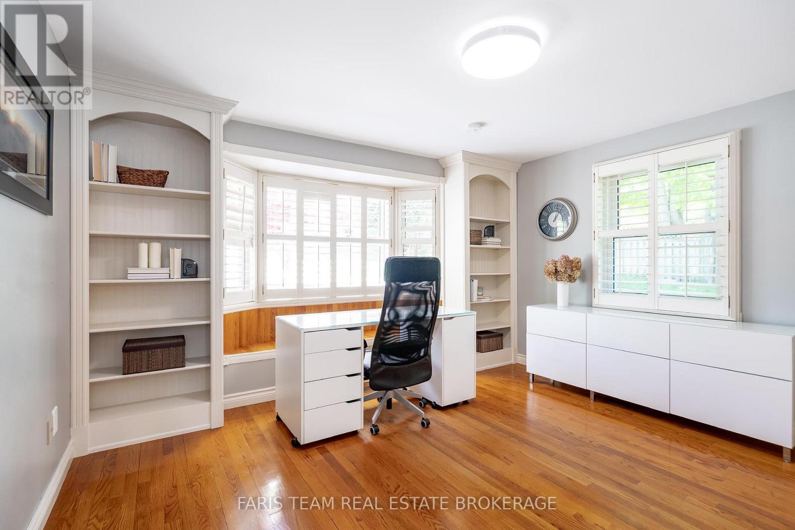 10 White Oaks Road, Barrie (South Shore), Ontario  L4N 4C1 - Photo 19 - S12651342