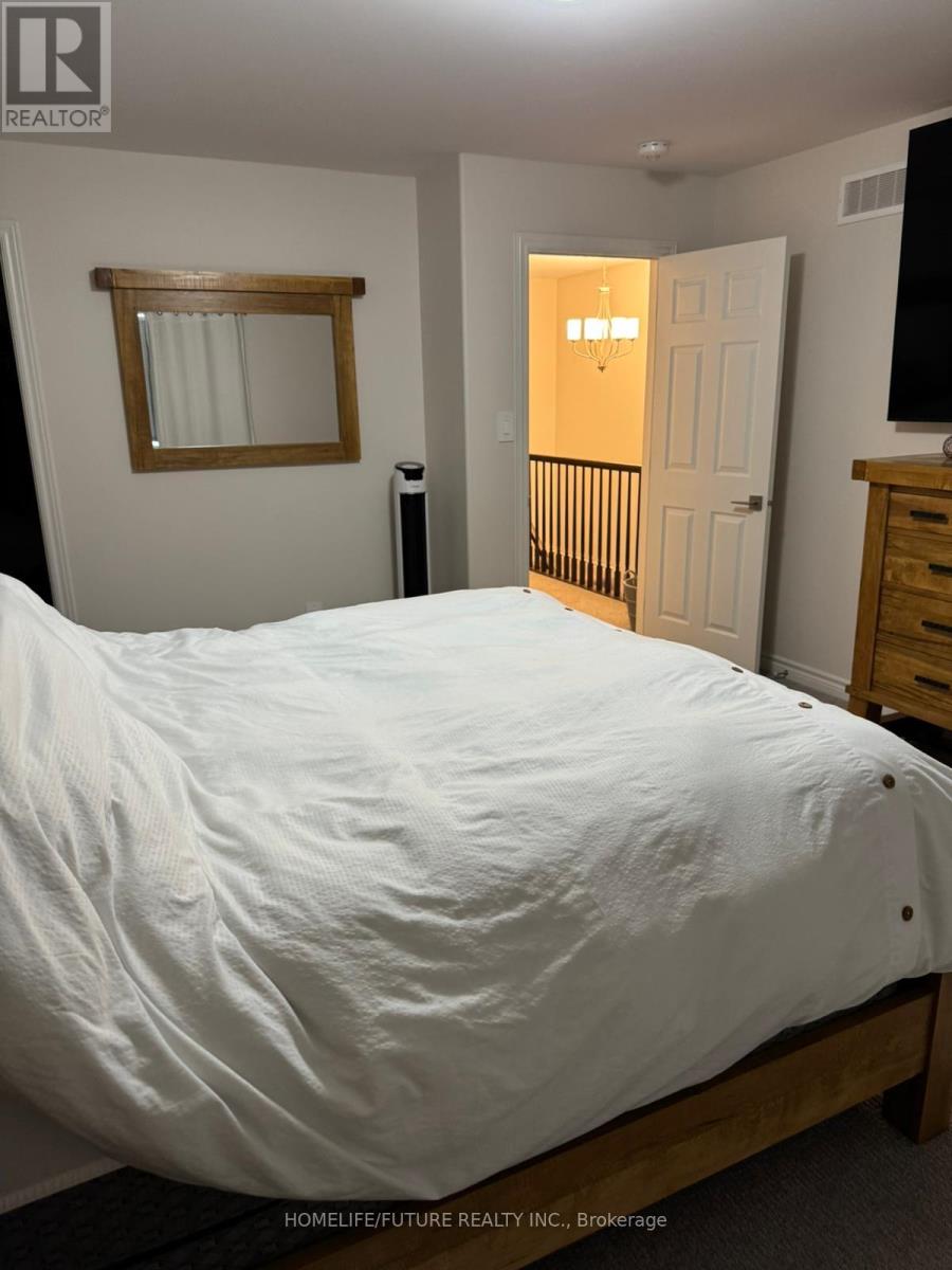 33 Nipigon Street, Belleville, Ontario  K8N 0S9 - Photo 10 - X12649366