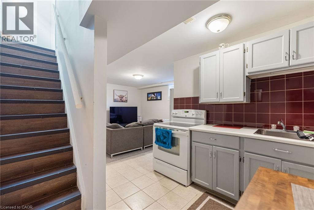 398 East 22nd Street Unit# Lower, Hamilton, Ontario  L8V 2W4 - Photo 3 - 40795114