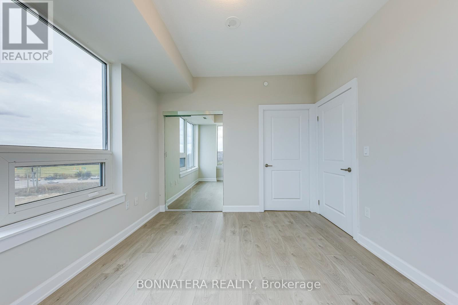 408 - 3200 William Coltson Avenue, Oakville, Ontario  L6H 7W6 - Photo 23 - W12651346