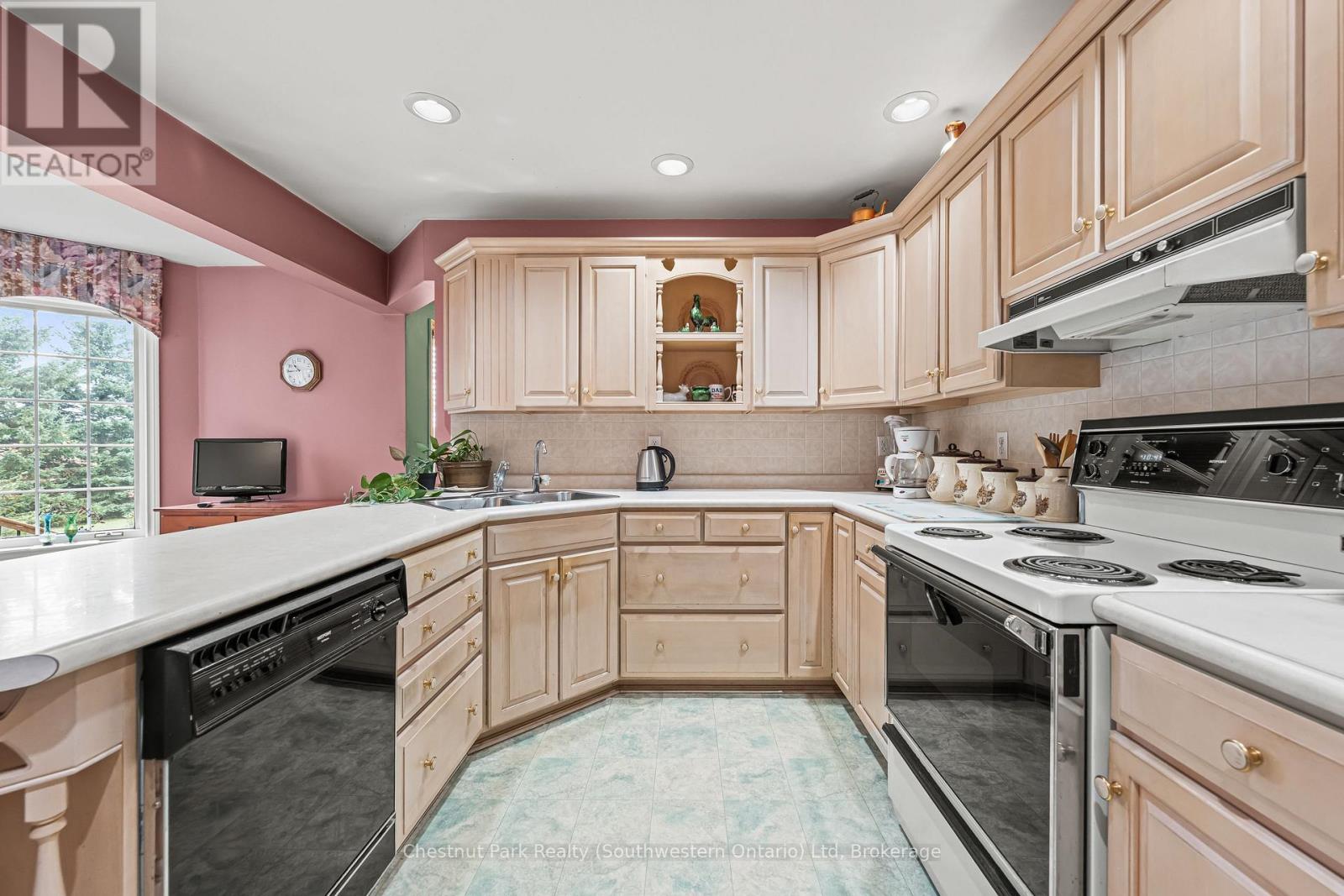 5445 5th Line, Guelph/eramosa, Ontario  N0B 2K0 - Photo 20 - X12439975